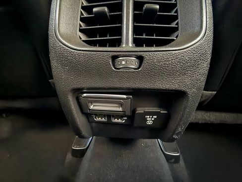 Used 2020 Jeep Cherokee Trailhawk image 27