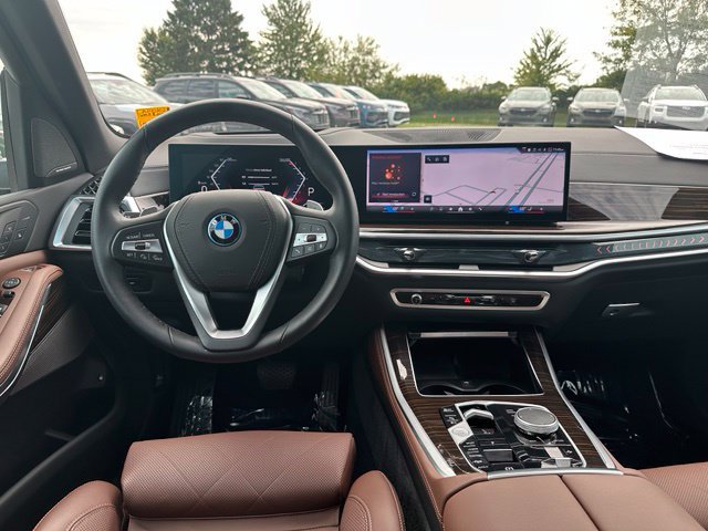 Certified 2026 BMW X5 xDrive50e w/ Climate Comfort Package AWD/4WD image 14