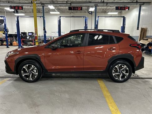 Certified 2025 Subaru Crosstrek 2.0i Premium image 5
