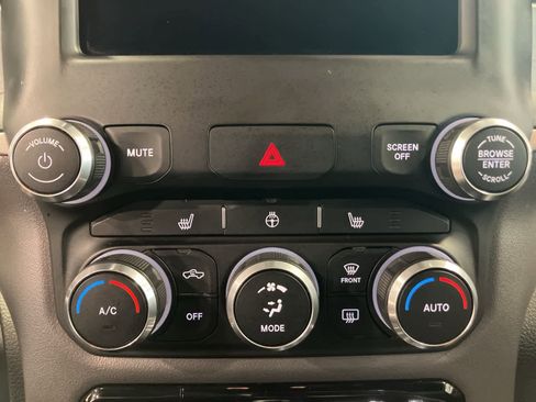 Used 2021 RAM 1500 Big Horn image 22