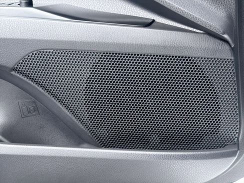 Used 2026 Toyota Camry XLE w/ Convenience Package image 32