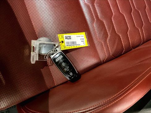 Used 2022 Audi RS e-tron GT w/ Carbon Performance Package image 13