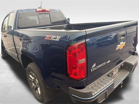 Used 2020 Chevrolet Colorado Z71 AWD/4WD image 17