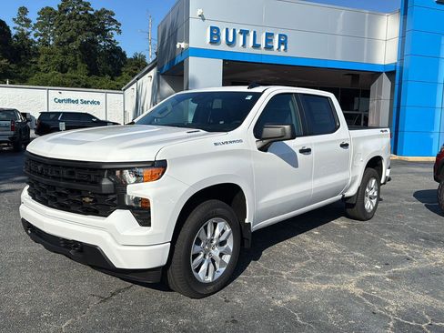 New 2026 Chevrolet Silverado 1500 Custom image 1