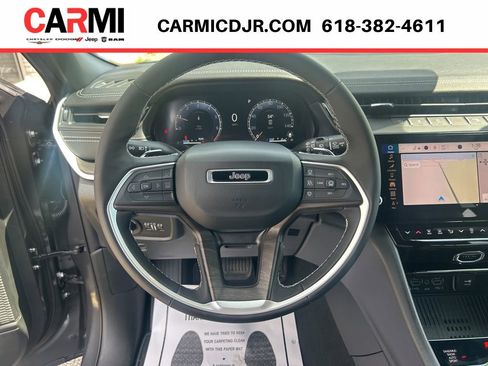 New 2026 Jeep Grand Cherokee Altitude AWD/4WD image 12