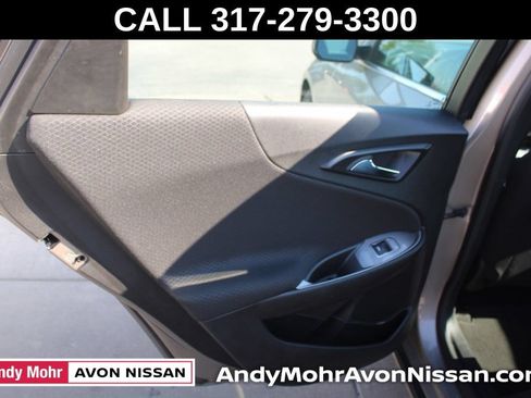 Used 2025 Chevrolet Malibu LT FWD image 25
