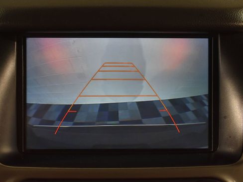 Used 2016 GMC Yukon XL Denali image 24