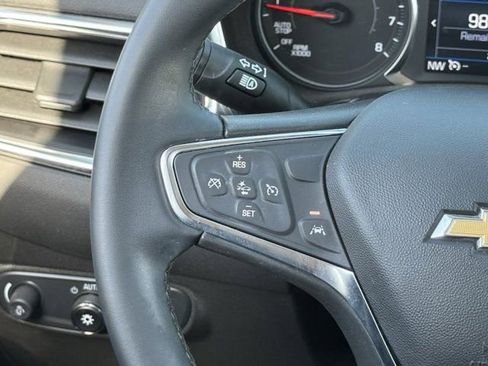 Used 2024 Chevrolet Equinox LT image 16