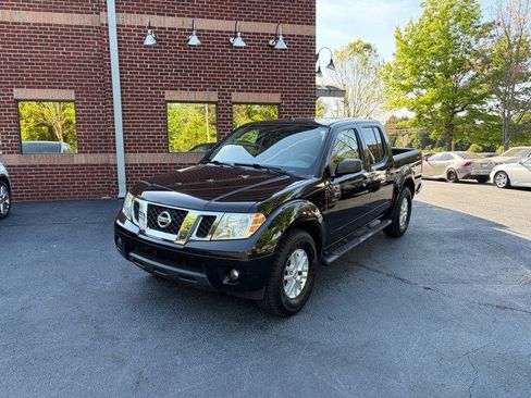 Used 2015 Nissan Frontier SV w/ SV Value Truck Package image 3