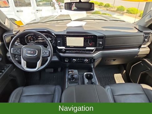 Used 2023 GMC Sierra 1500 SLT w/ SLT Premium Package AWD/4WD image 9