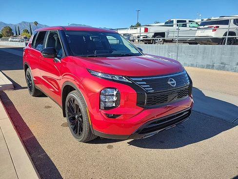 New 2026 Nissan Rogue SL image 9