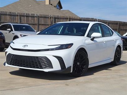 Used 2025 Toyota Camry SE