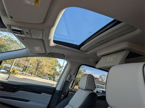 New 2026 Honda Odyssey Elite image 15