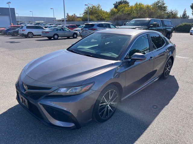 Used 2022 Toyota Camry SE FWD image 7