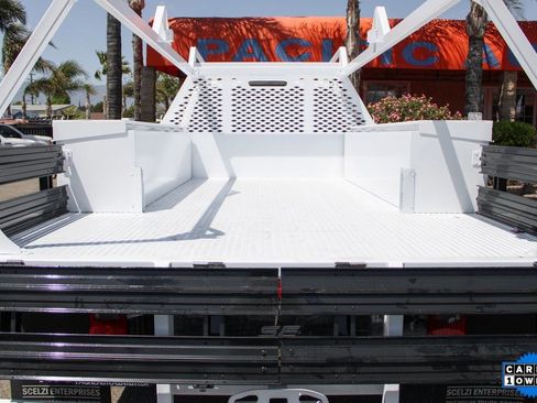 Used 2022 Ford F550 2WD Crew Cab Super Duty w/ Power Equipment Group image 8