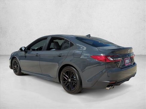 Certified 2025 Toyota Camry SE FWD image 8