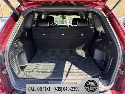 Used 2021 Jeep Grand Cherokee Laredo X AWD/4WD image 31