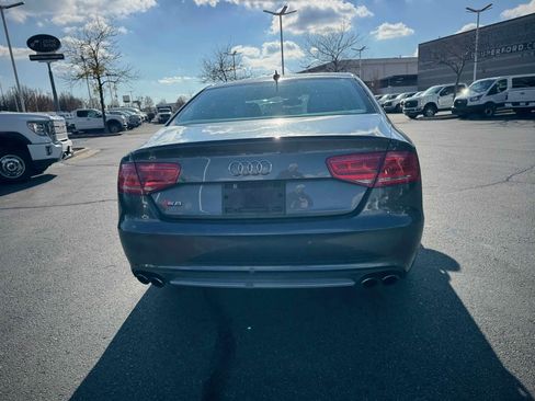 Used 2013 Audi S8 w/ Full Leather Pkg image 6