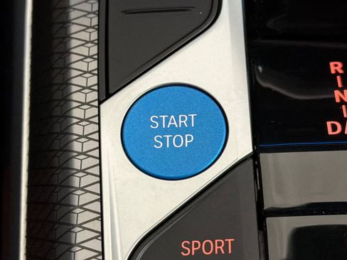 Used 2025 BMW i4 eDrive40 w/ Premium Package image 22