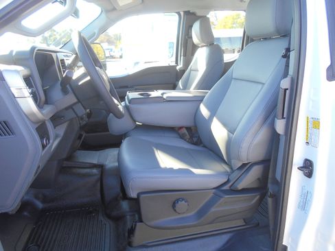 New 2026 Ford F250 XL w/ FX4 Off-Road Package image 33