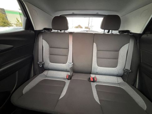 Used 2025 Chevrolet TrailBlazer LT image 37