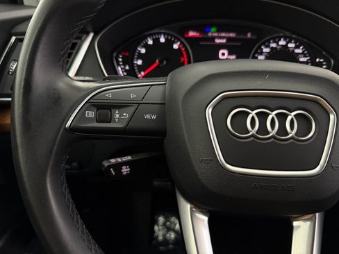 Used 2022 Audi Q5 2.0T Premium w/ Convenience Package AWD/4WD image 14