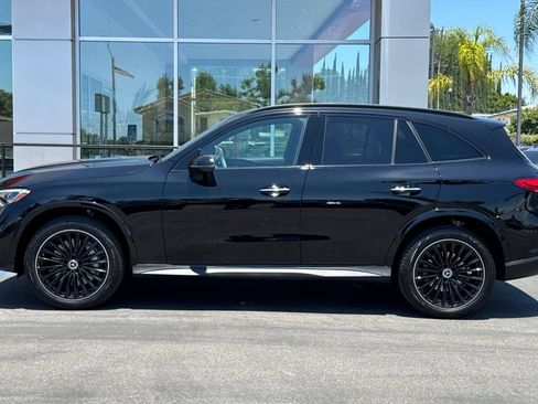 Used 2025 Mercedes-Benz GLC 300 image 8