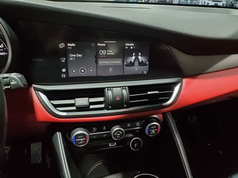 Used 2020 Alfa Romeo Giulia Ti w/ Active Blind Spot Package image 26