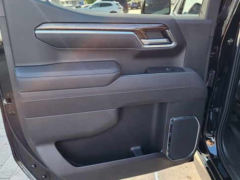 New 2026 GMC Sierra 1500 Elevation image 40