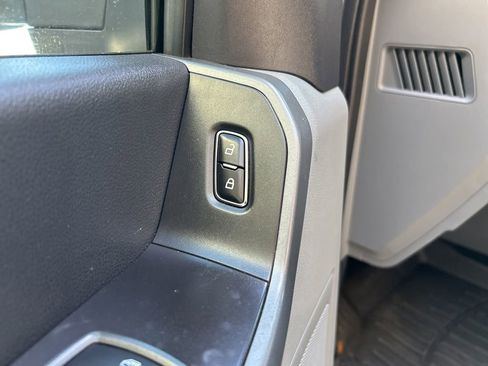 Used 2024 Ford F350 XLT image 41