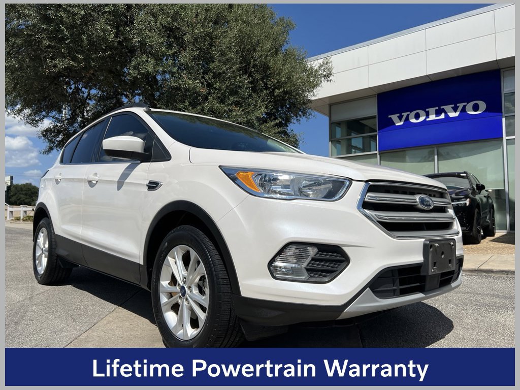 Used 2018 Ford Escape SE w/ Ford Safe & Smart Package FWD image 1