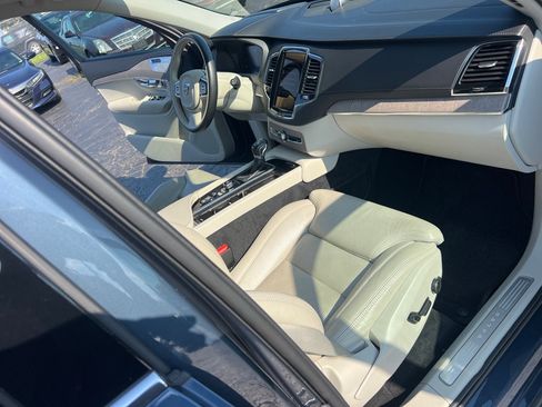 Used 2020 Volvo XC90 T6 Inscription AWD/4WD image 23