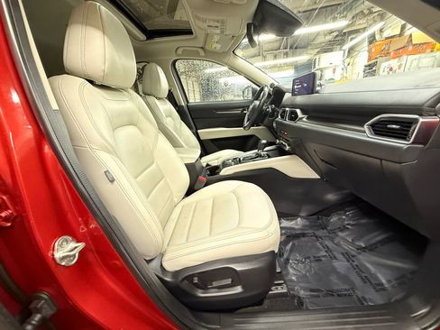 Used 2023 MAZDA CX-5 AWD 2.5 S w/ Premium Package image 26