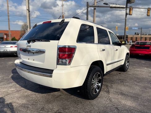 Used 2010 Jeep Grand Cherokee Limited image 3