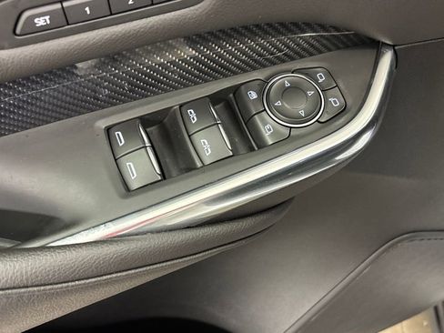 Used 2024 Cadillac XT4 Sport w/ Cold Weather Package FWD image 23