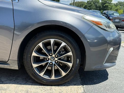 Used 2016 Toyota Avalon XLE FWD image 12