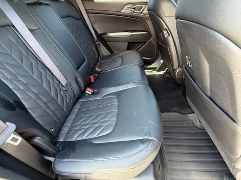 Used 2024 Kia Sportage X-Line w/ X-Line Premium Package AWD/4WD image 11