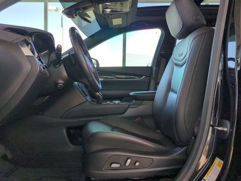 Certified 2023 Cadillac XT6 Premium Luxury FWD image 23