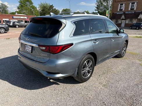 Used 2019 INFINITI QX60 Luxe w/ Essential Package AWD/4WD image 3
