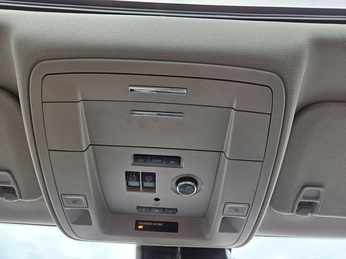 Used 2020 Chevrolet Tahoe LT AWD/4WD image 19
