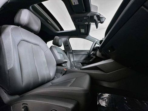 Certified 2025 Audi A3 2.0T Premium Plus w/ Premium Plus Package AWD/4WD image 27