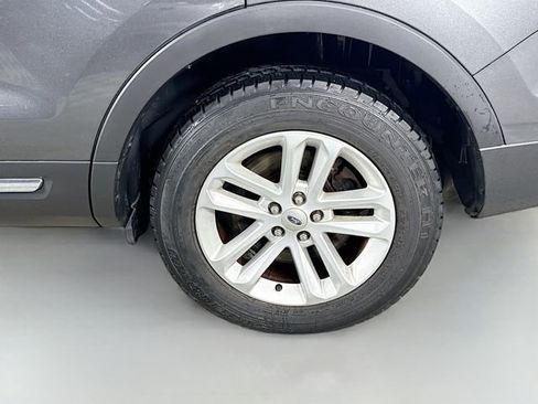 Used 2016 Ford Explorer XLT w/ Equipment Group 202A image 36