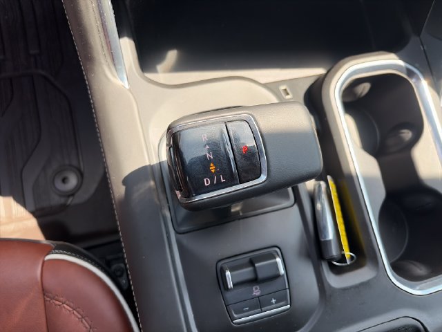 Used 2023 GMC Sierra 1500 Denali Ultimate AWD/4WD image 25
