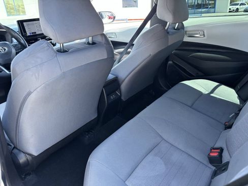 Used 2026 Toyota Corolla SE FWD image 15