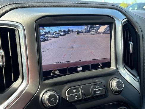 Certified 2020 Chevrolet Silverado 1500 LTZ w/ LTZ Convenience Package AWD/4WD image 28