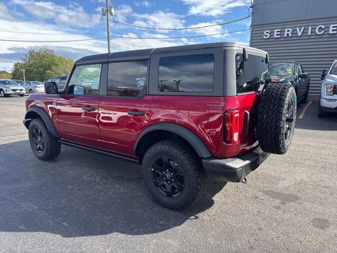 New 2025 Ford Bronco Big Bend w/ Black Diamond Package image 11
