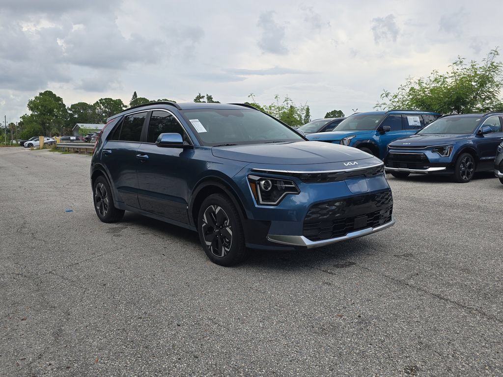 New 2026 Kia Niro Wind FWD image 2