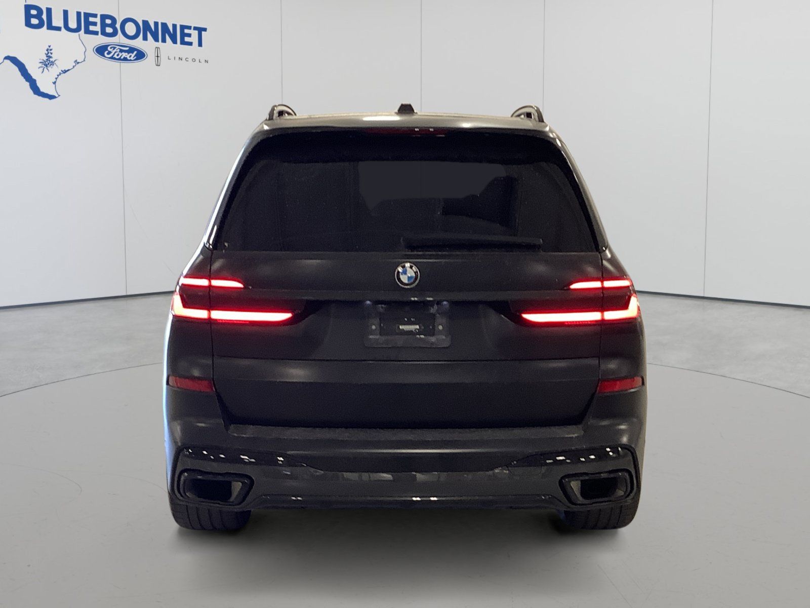 Used 2023 BMW X7 xDrive40i w/ Executive Package AWD/4WD image 6