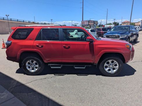 Used 2019 Toyota 4Runner SR5 Premium AWD/4WD image 6