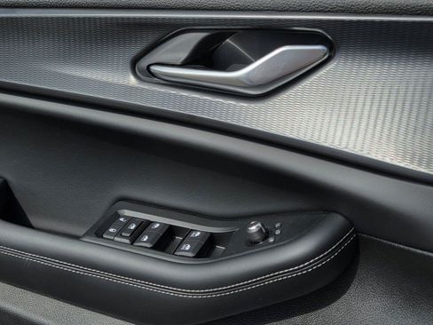 New 2025 Jeep Grand Cherokee Altitude RWD image 22